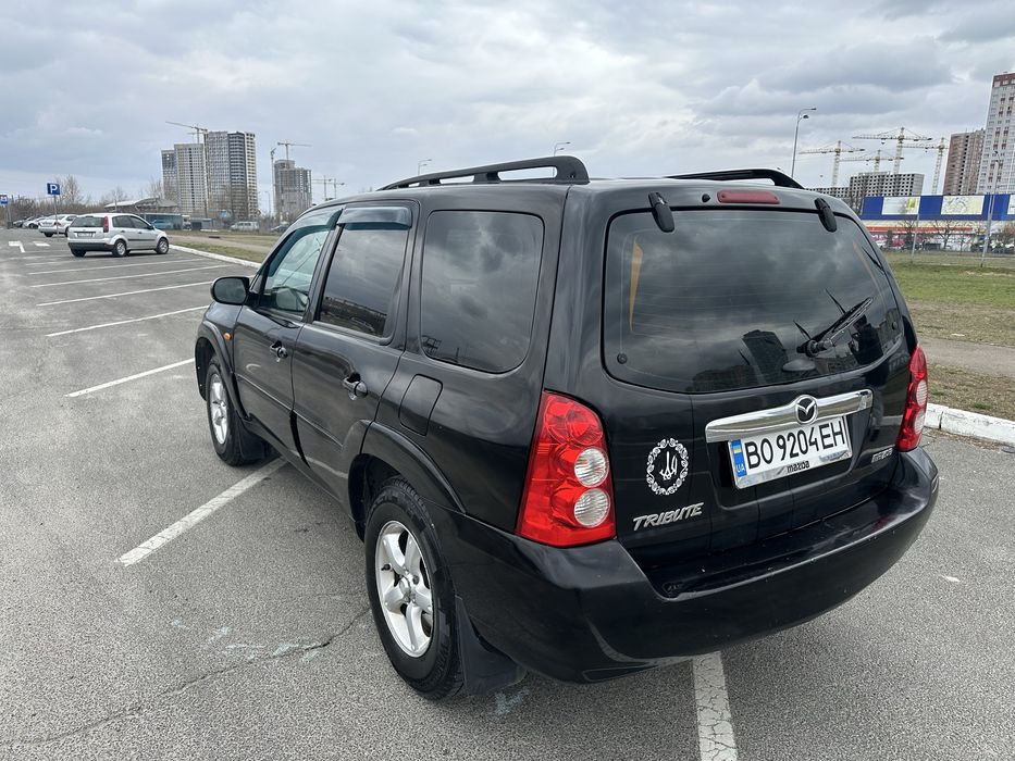 Мазда трибют 2.3 2004