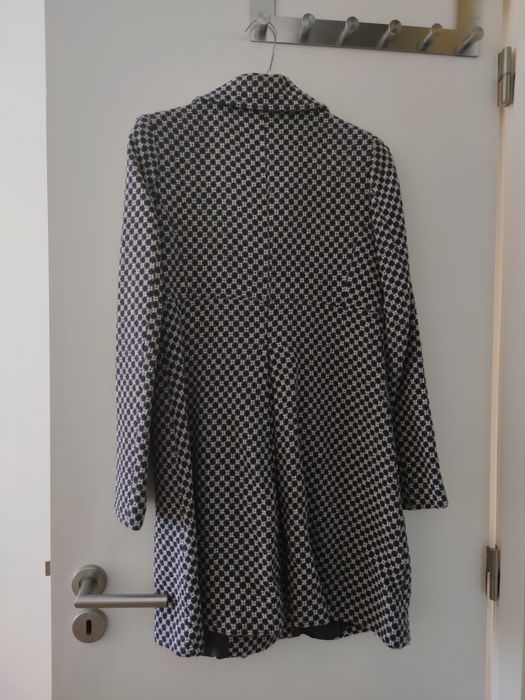 Casaco roxo comprido