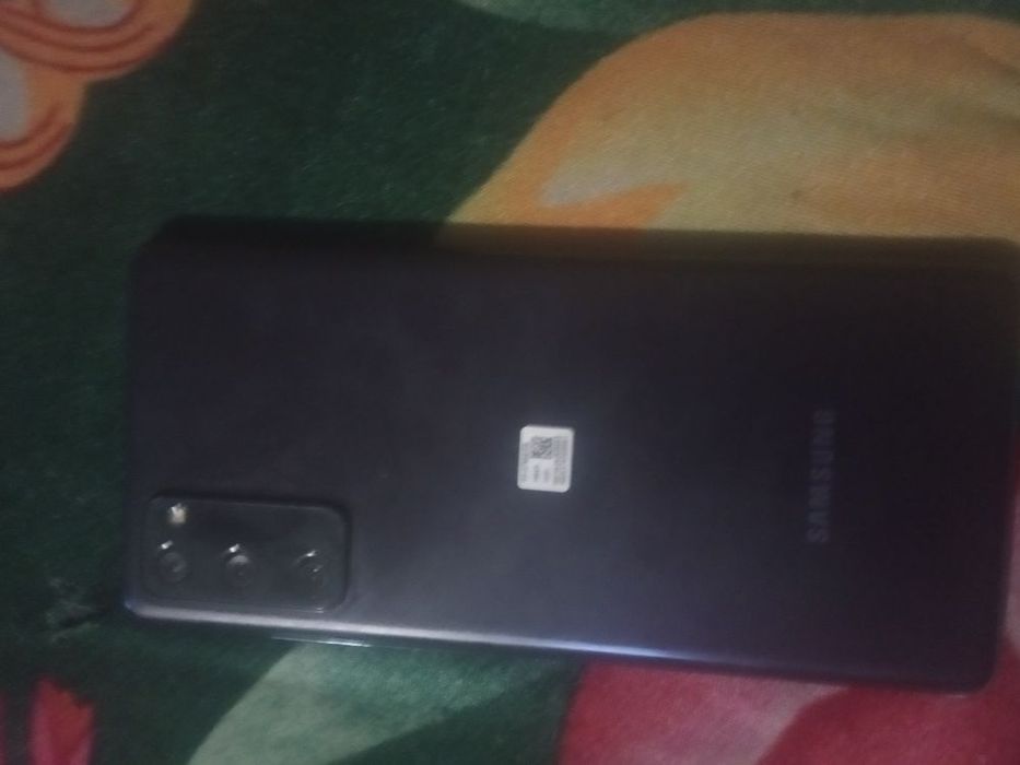 Samsung S20FE 8/256