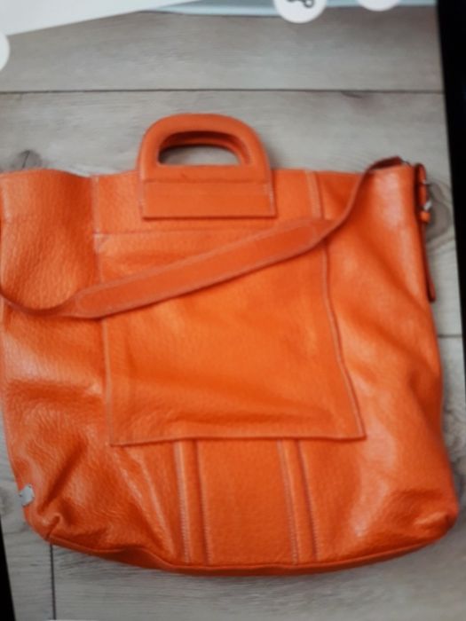 Torebka skórzana włoskiej firmy MAX MARA.
