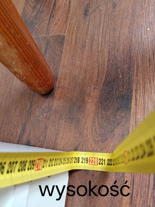 Szafa dwudrzwiowa z lustrem