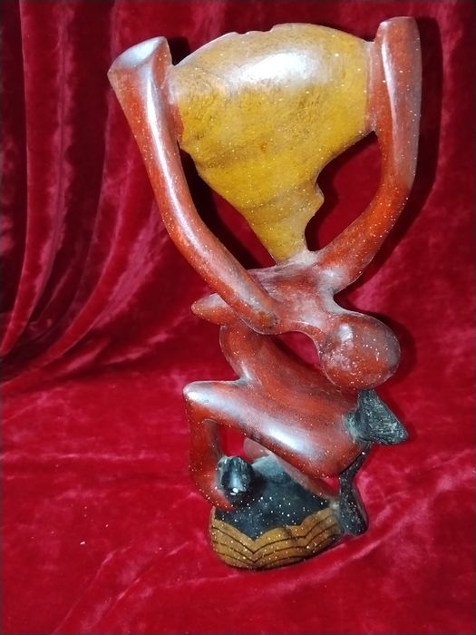 Conjunto de 3 estatuetas africanas