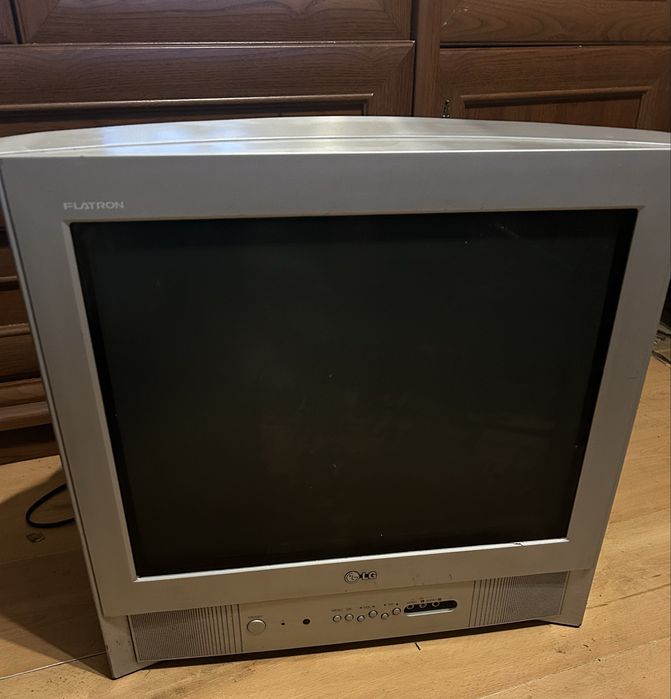 Telewizor  LG  wym 50/50/50 cm
