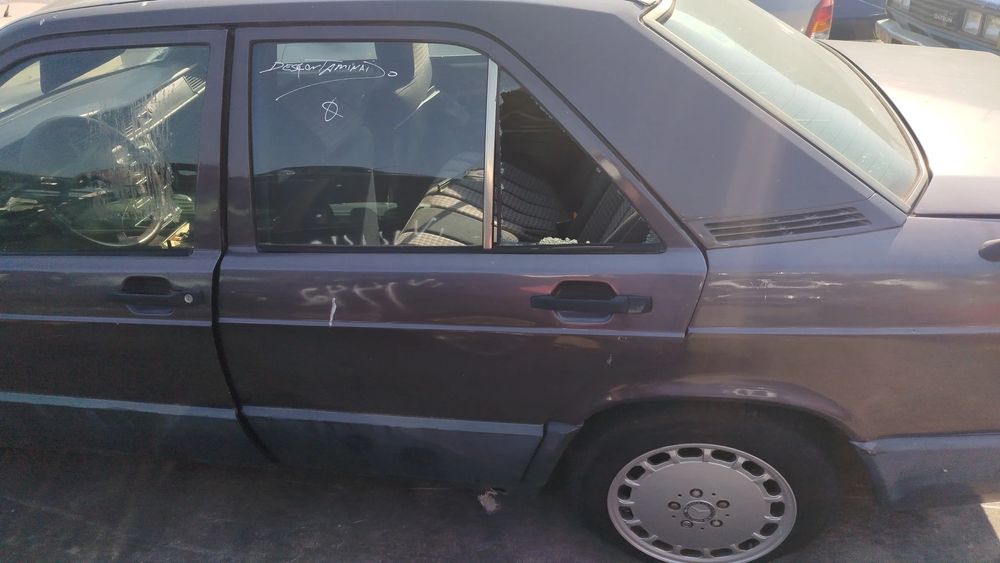 Left Rear Door MERCEDES-BENZ 190 (W201)