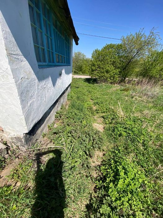 Продається земельна ділянка з будинками у м. Кременець