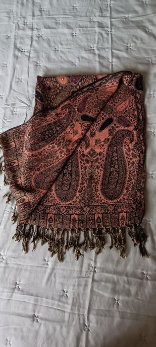 Várias Echarpes Novas