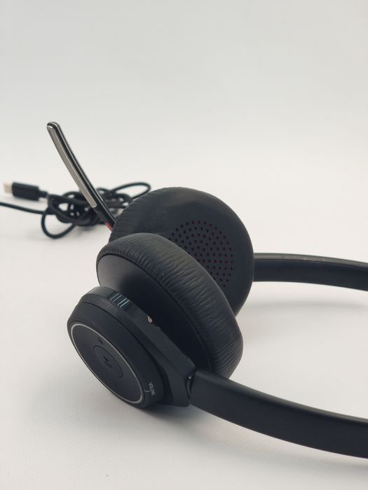 Бізнес-гарнітура Plantronics Voyager Focus UC B825-M – топова (2897)