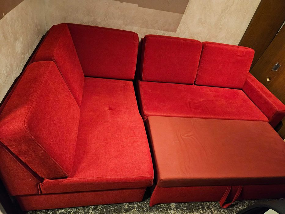 Kanapa narożnik czerwony 1,5x2,35 m