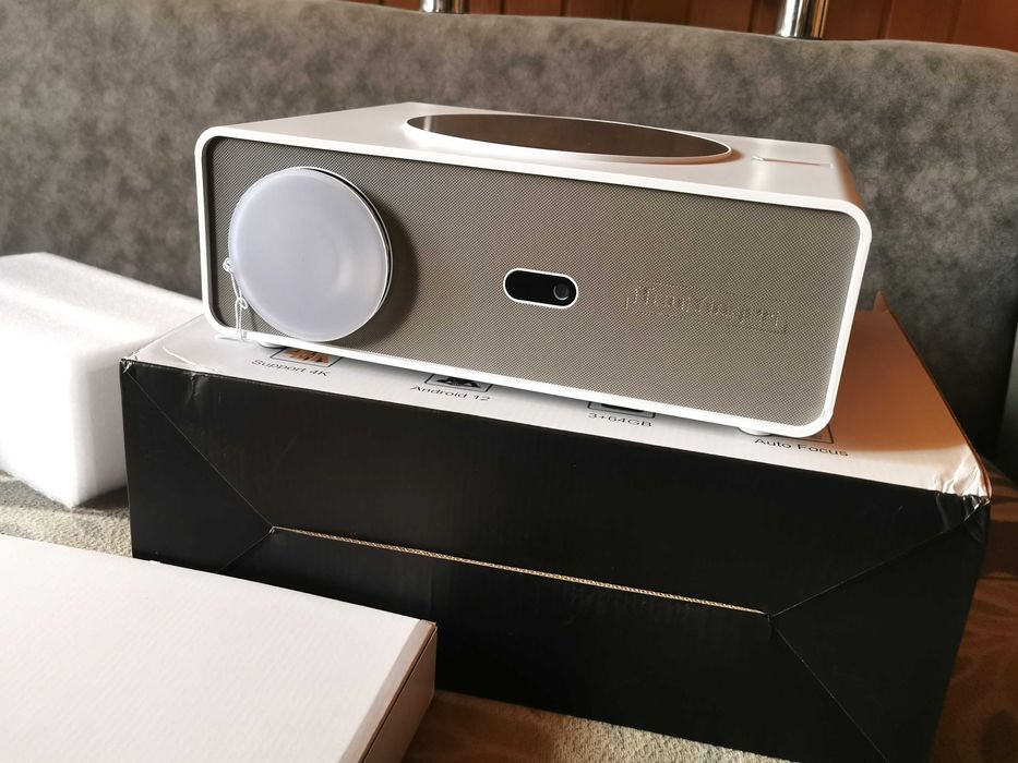 Проектор TouYinger Q11 Game Version 1920х1080 FullHD 700 Ansi