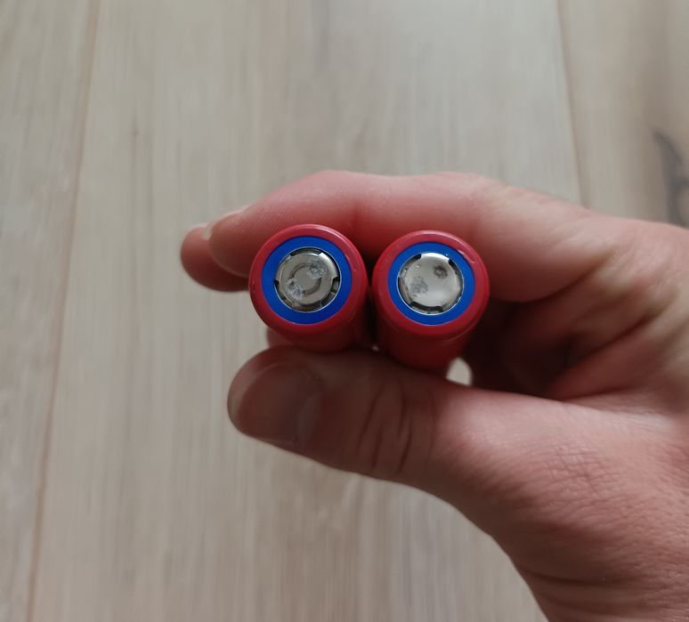Latarka szperacz Barracuda Pro (White) / 1500 lumenów / Armytek