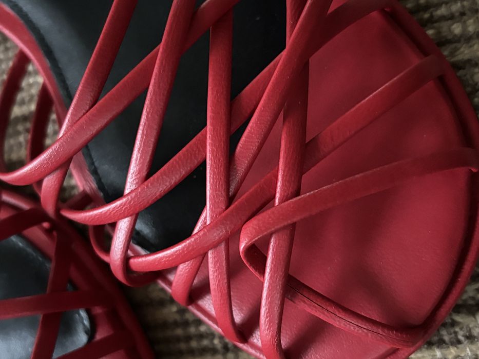 Босоніжки Massimo Dutti