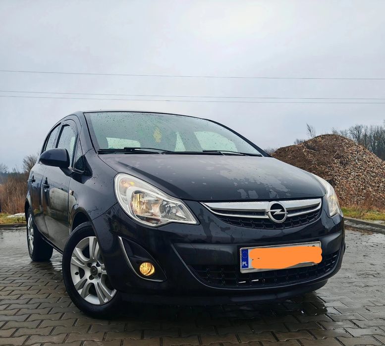 Opel Corsa D 2011r