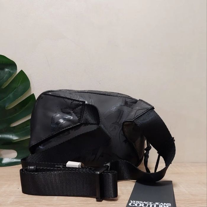 Сумка бананка поясная мужская чоловіча Versace Jeans Couture оригинал