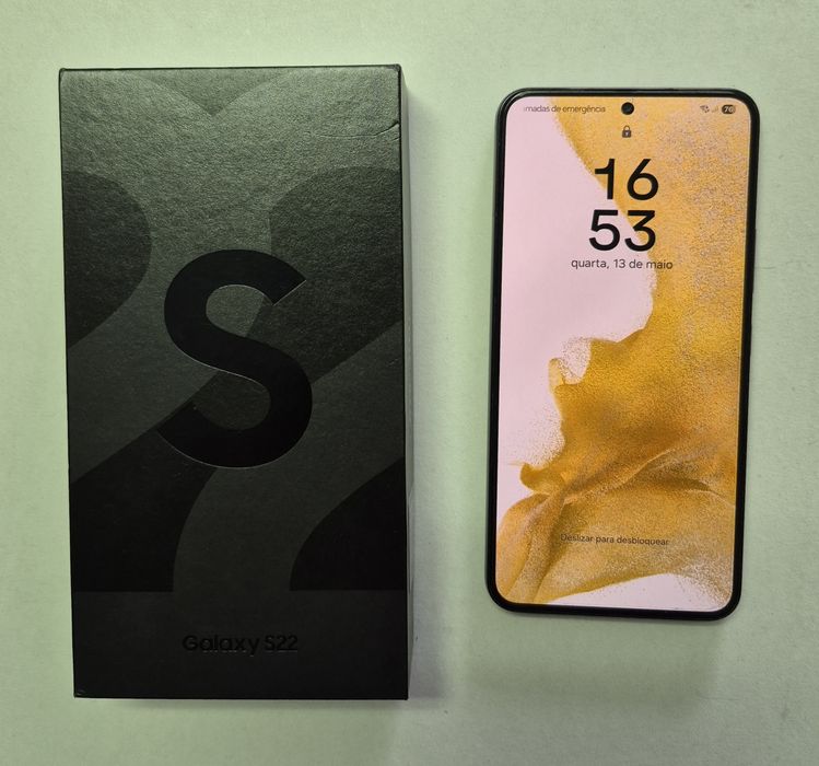 Samsung Galaxy S22 Preto