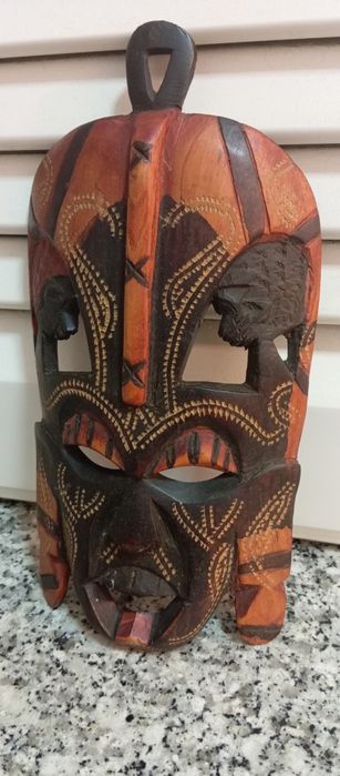 Máscara africana 22 cm