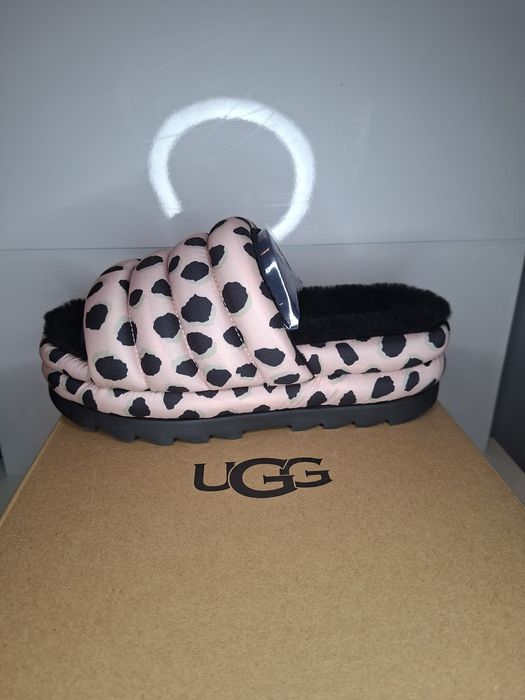 UGG klapki bestseller 2026