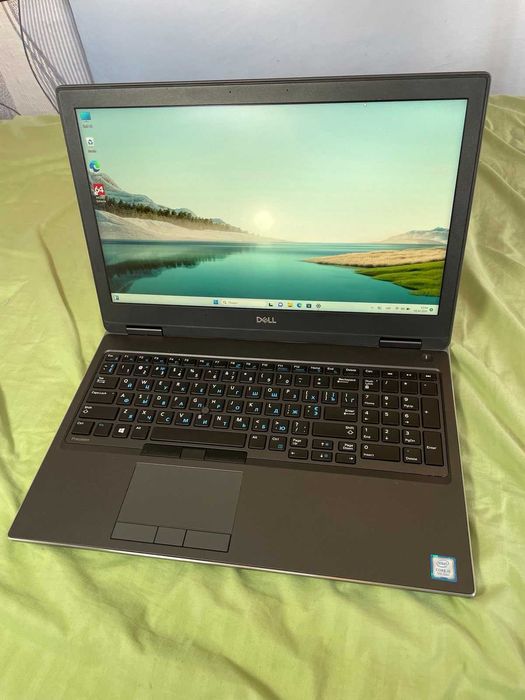 Ноутбук Dell Precision 7540 I5-9400H - 256GB - 16GB
