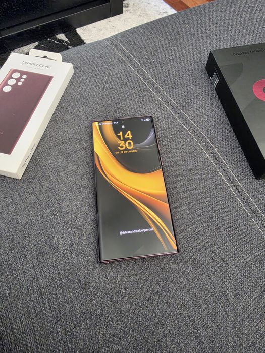 S22 Ultra 512gb + Case