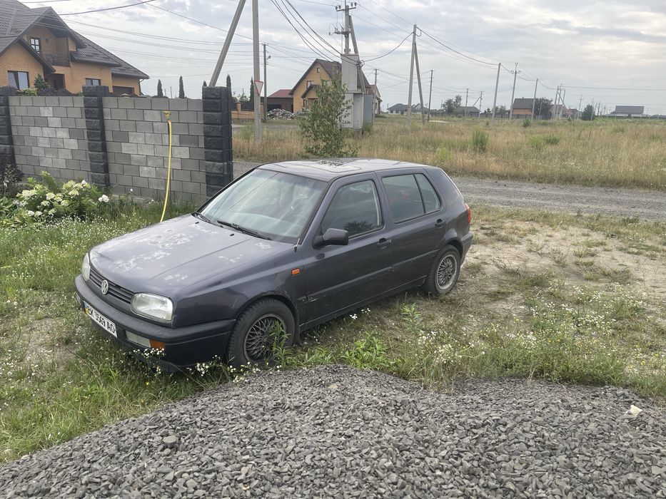 Гольф 3 1.4 бензин 93р