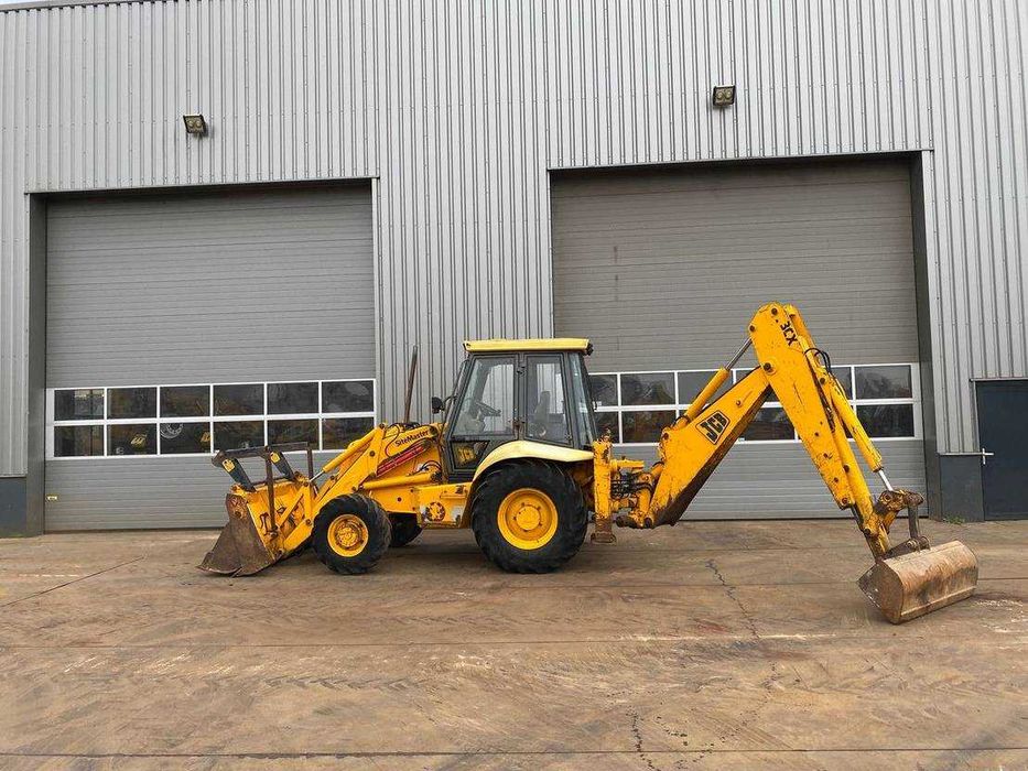 Аренда экскаватора-погрузчика JCB 3CX, Услуги спецтехники