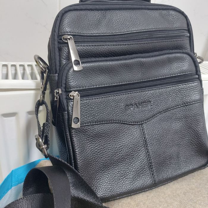 Нова крос-боди, месенжер