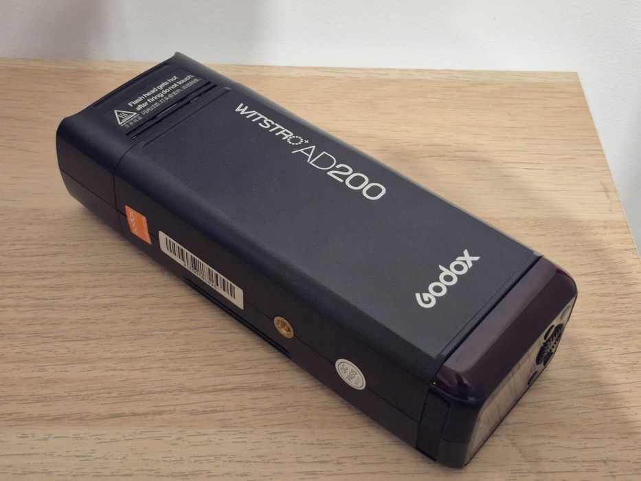 Lampa błyskowa Godox AD200 | Stan BDB | 2x Akumulator + etui | TTL HSS