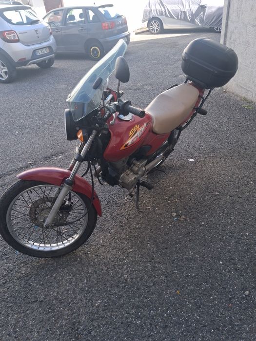 CG TITAN  125 Raridade 68.000 km negociável