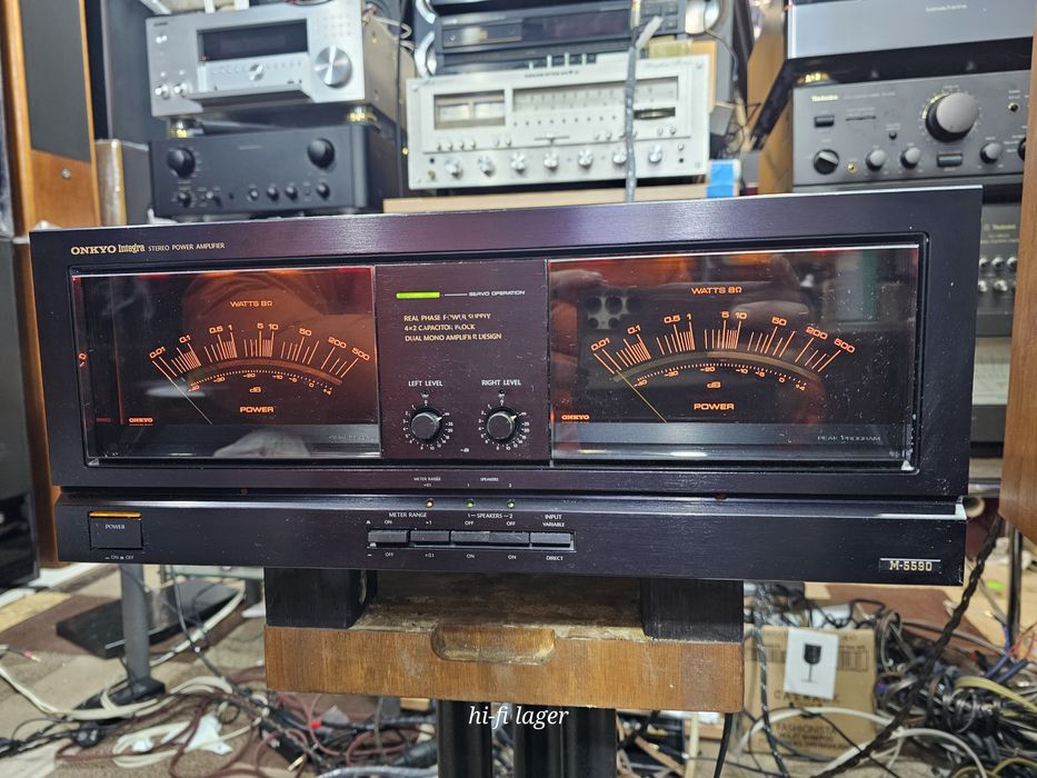 Стрелочный японский усилитель Onkyo m 5590 p 3390 Топ модель  220 в