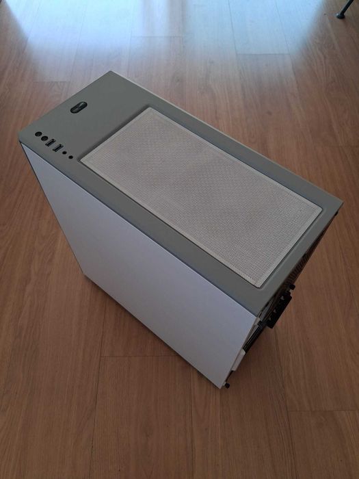 Caixa para PC Phanteks Modificada