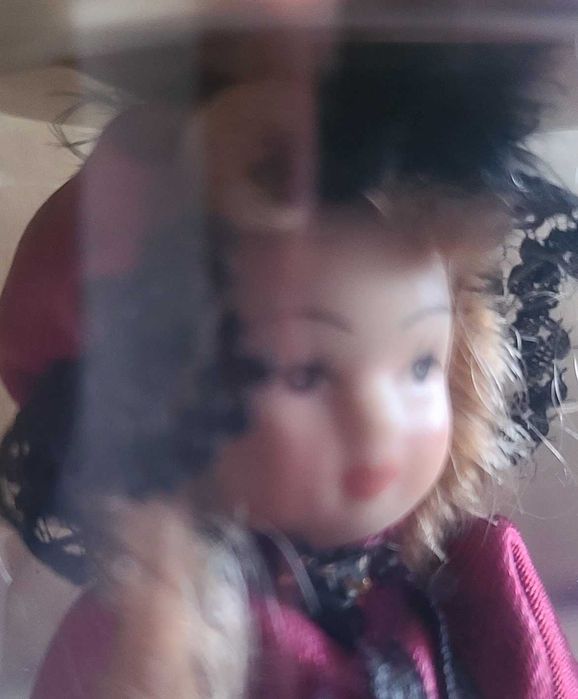 Лялька фарфорова колекційна сувенірна Porcelain doll 12 см нова