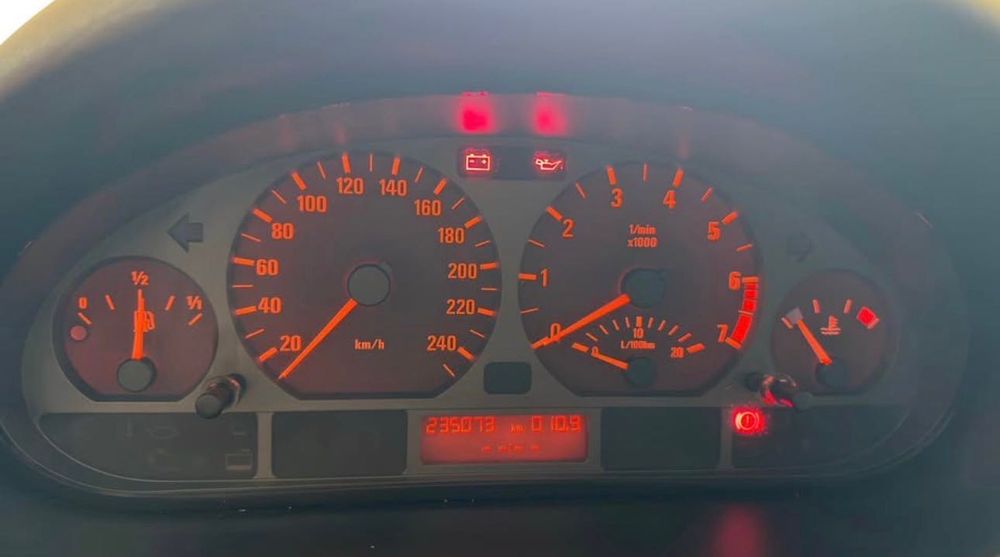 BMW e46 320i Nacional