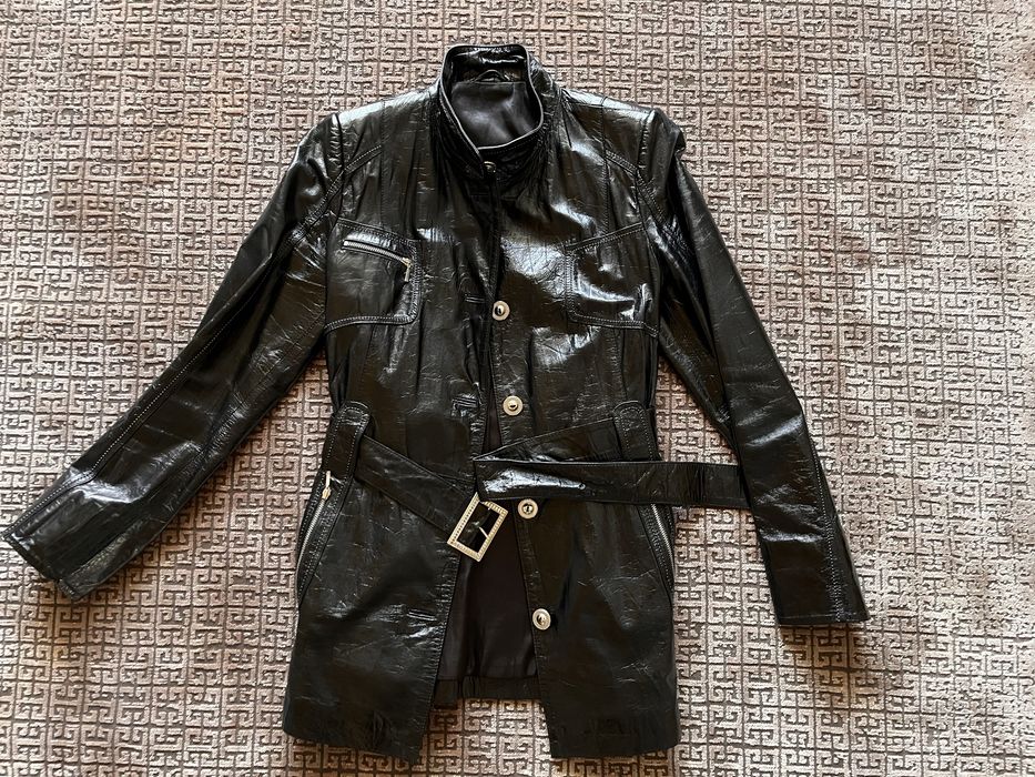 Куртка шкіряна лак
