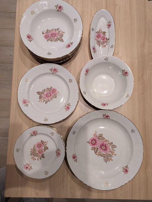 Zestaw porcelany z drużkiwki