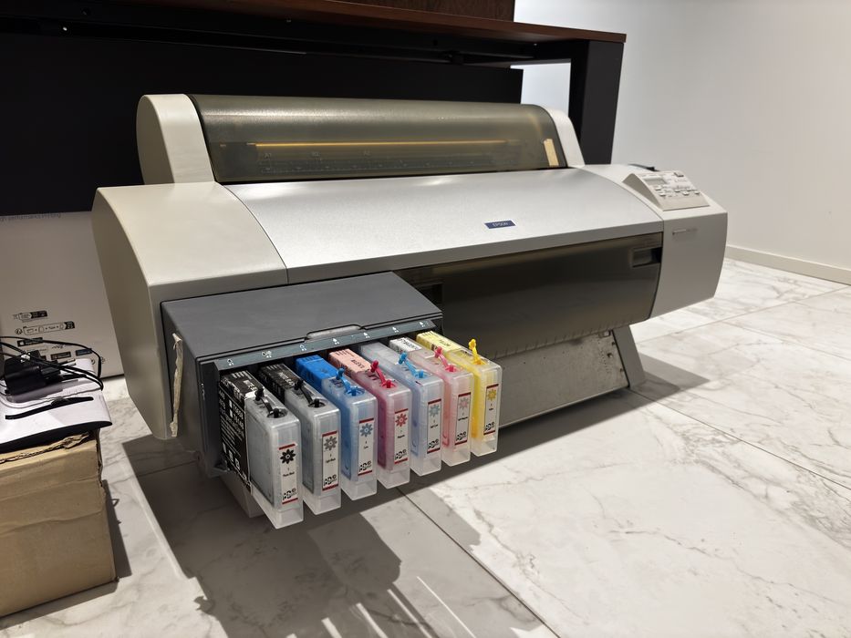 Epson stylus pro 7600 - A1 usada