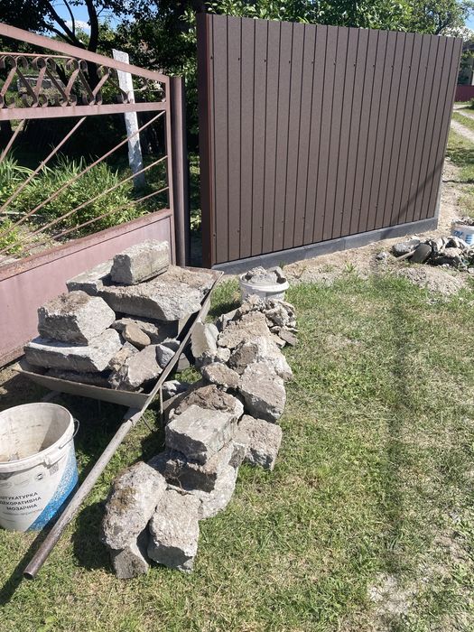 Бетон бой , будівельне сміття на підсипку безкоштовно самовивозом