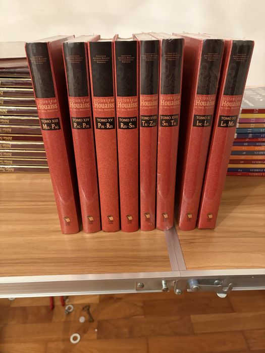 Diversas colecoes de livros