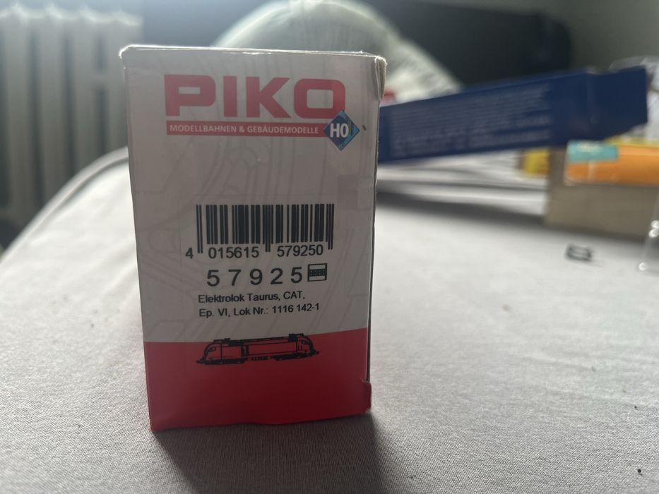 PIKO 57925 z dodatkowym dekoderem dcc