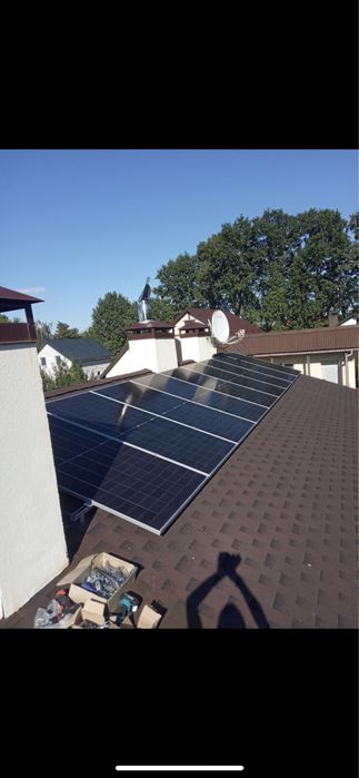 Професійний монтаж сонячних панелей