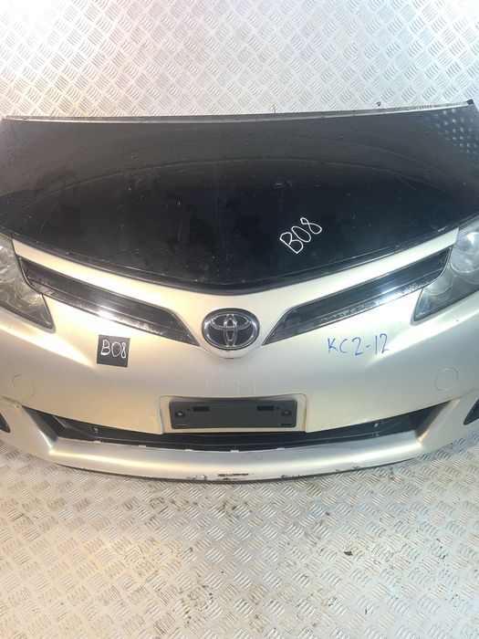Przód kompletny Toyota Previa 2.4 benzyna