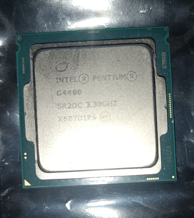 Процессор G4400 (intel)