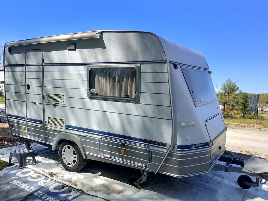 Skandynawska przyczepa campingowa HYMER eribanowa kat: B