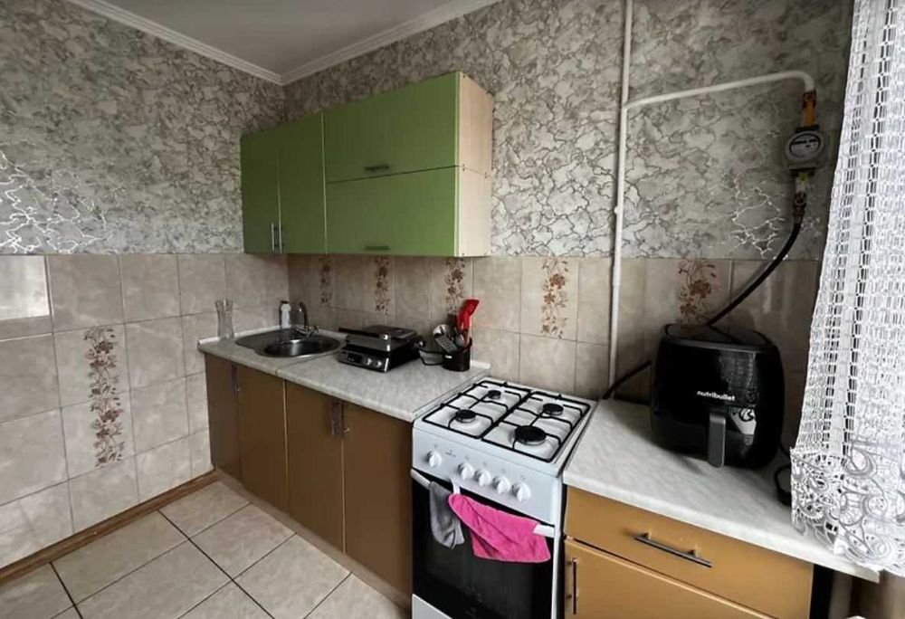 2к квартира з Ремонтом на Ближніх Гречанах, 52м2, Середній поверх