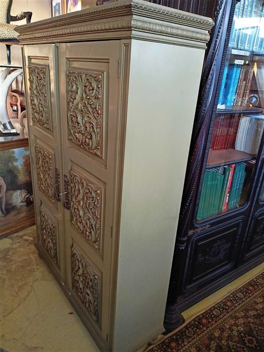 Roupeiro 2 Portas Mogno