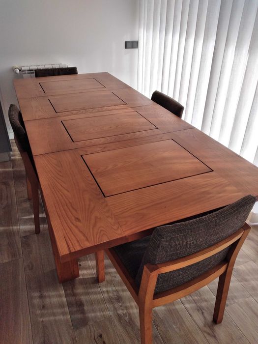 Mesa extensível 1x1,37m + 6 Cadeiras Madeira de Carvalho