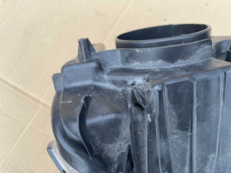 Lampa przód przednia prawa Citroen Berlingo III Europa