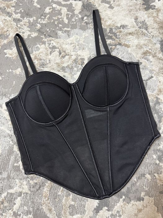 Розкішний  чорний корсет , розмір М