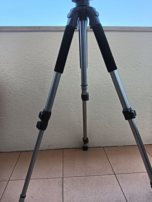 Tripé para máquina fotográfica KENRO