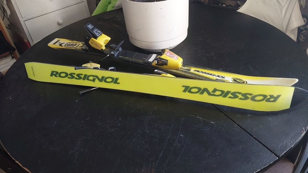 Skis Criança Rossignol – Made in France – C/ Fixações Rossignol