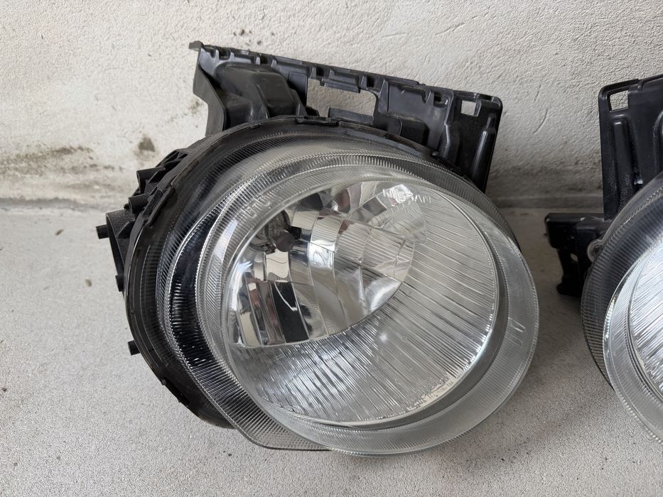 Фара передняя Nissan Juke F15