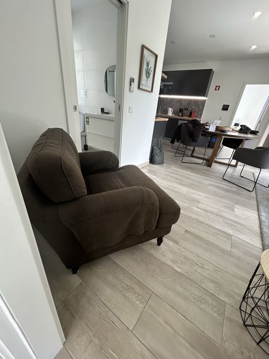 Poltrona IKEA cor Castanho